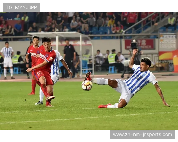 中超联赛重庆斯威对广州恒大比赛焦点事件整理