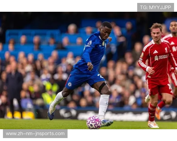 英超切尔西球员祖玛职业生涯及最新表现分析